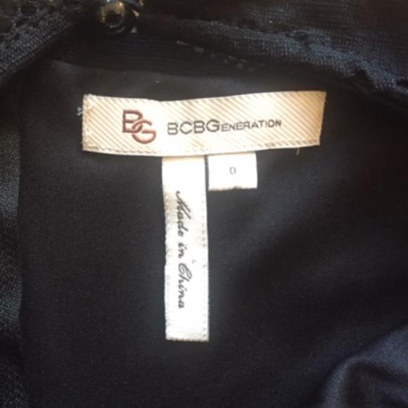 Vintage BCBGeneration Lace Knit Peplum Black Mini Dress - Size 0 - Picture 7 of 9